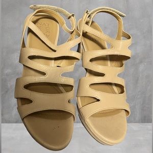 Naturalizer Heels